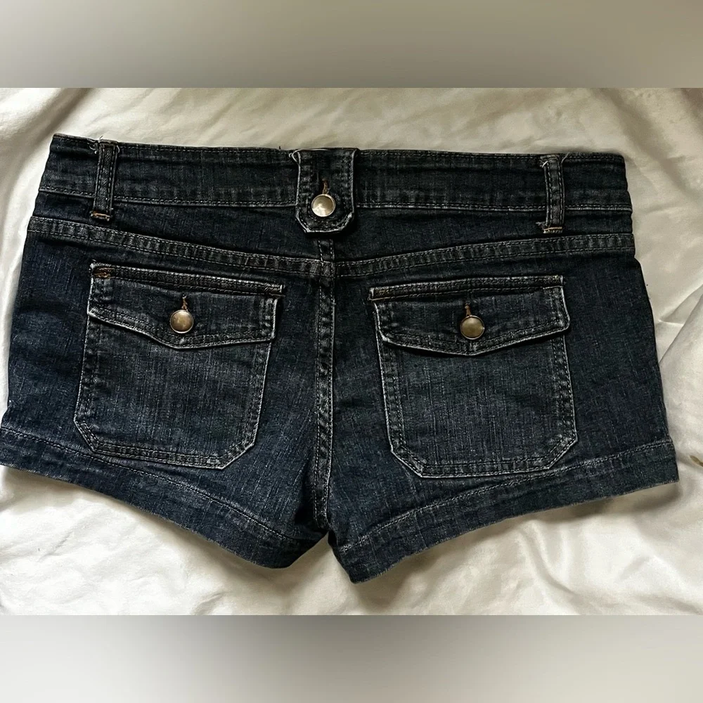 RUE 21~DK DENIM~SHORT SHORTS~28
